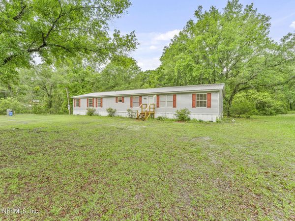 9715 MCMAHON Avenue, Hastings, FL 32145