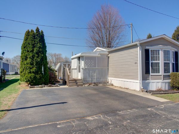 25 Pine , East Windsor, CT 06088