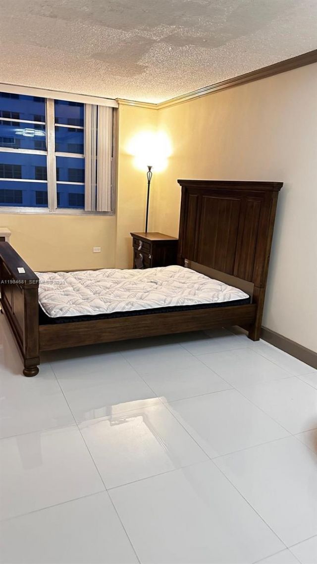 999 Brickell Bay Dr, Unit 1506, Miami, FL 33131 Photo