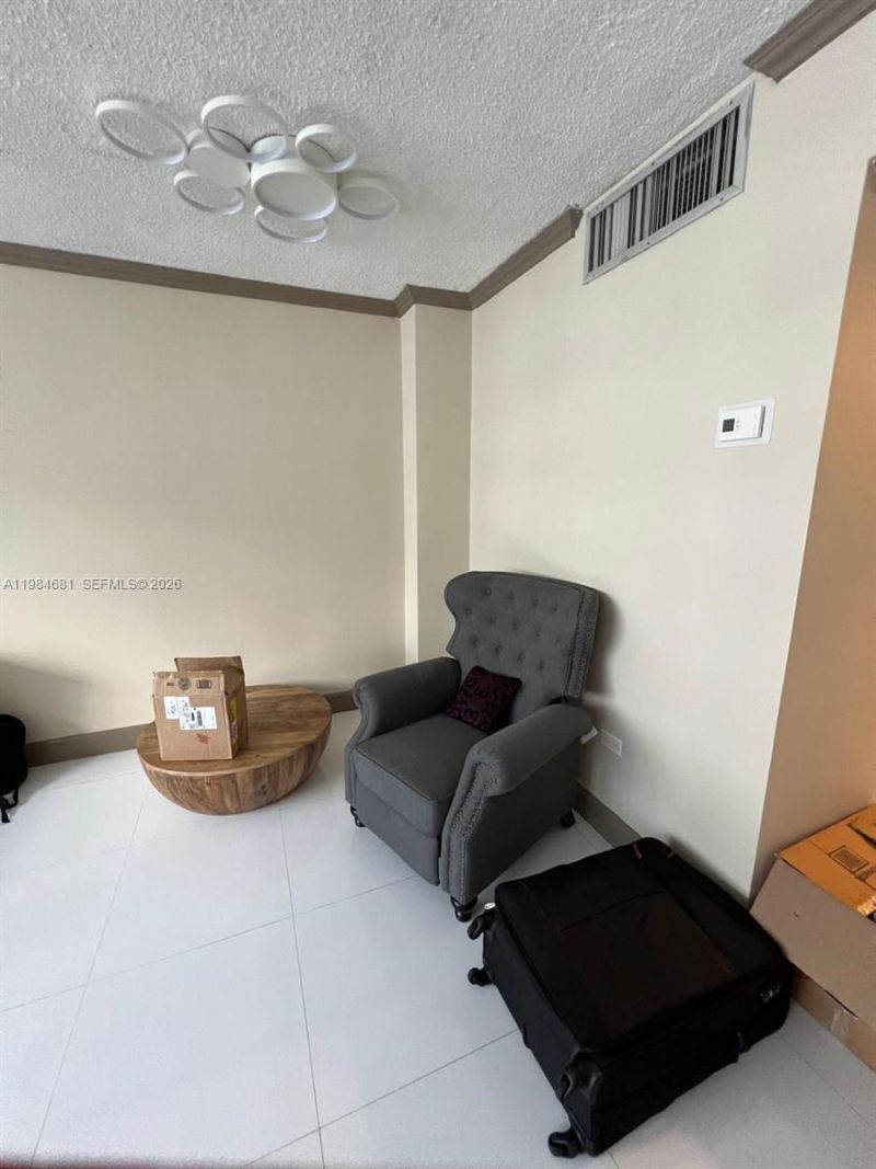 999 Brickell Bay Dr, Unit 1506, Miami, FL 33131 Photo