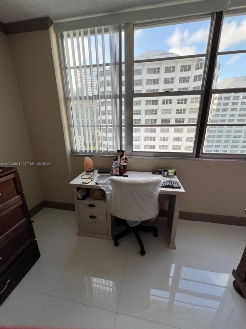 999 Brickell Bay Dr, Unit 1506, Miami, FL 33131 Photo