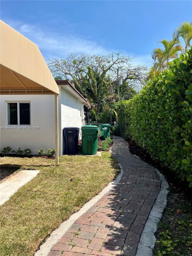 5970 SW 46th St , Unit 5970, Miami, FL 33155 Photo