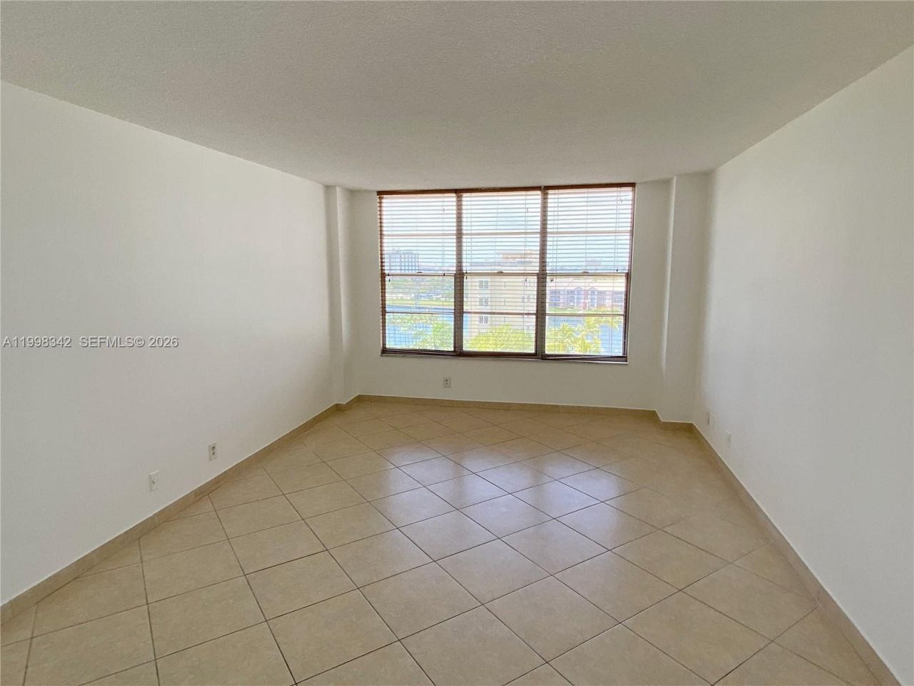 3800 S Ocean Dr , Unit 611, Hollywood, FL 33019 Photo