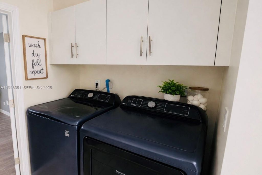 9069 NW 193rd St, Hialeah, FL 33018 Photo