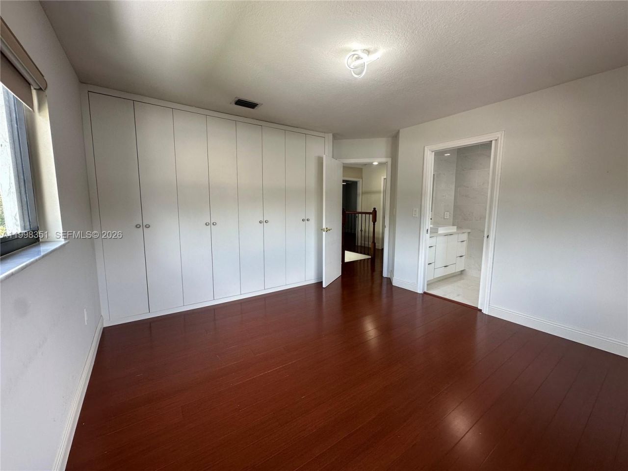 9069 NW 193rd St, Hialeah, FL 33018 Photo