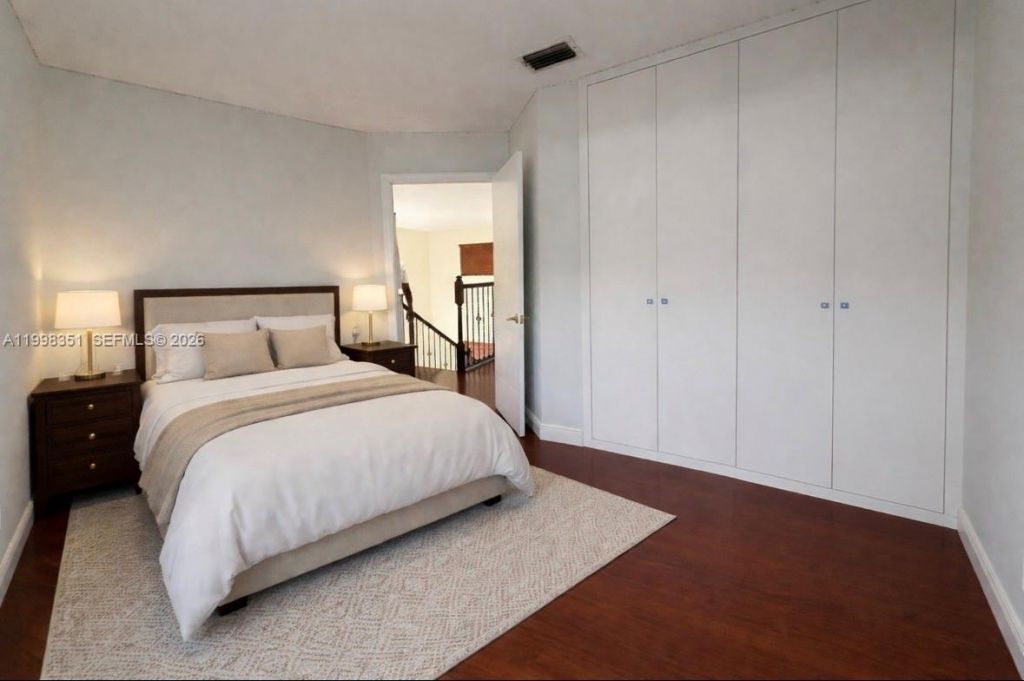 9069 NW 193rd St, Hialeah, FL 33018 Photo