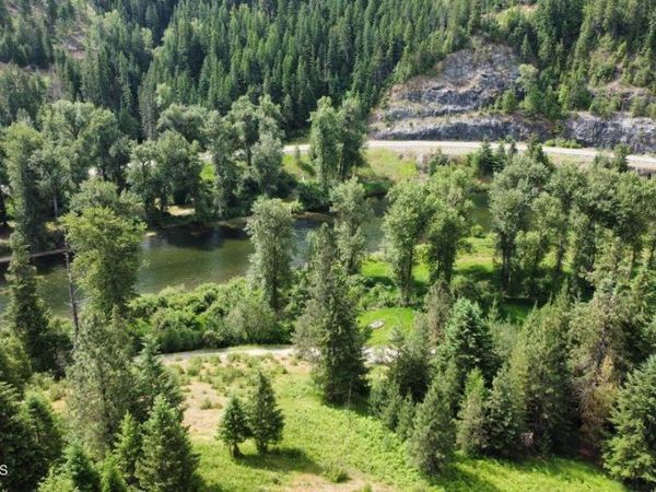 NKA Milwaukee Road, Calder, ID 83808