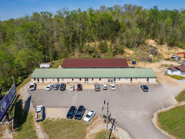 2210 S Highway 641 S, Parsons, TN 38363