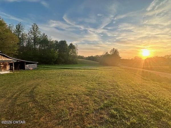 00 Trezevant Highway , Bradford, TN 38316