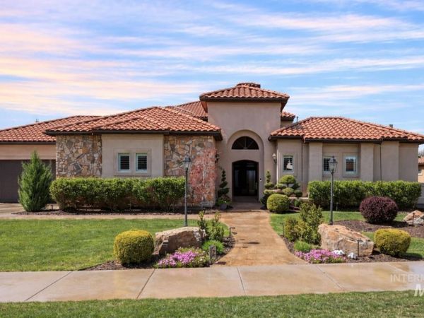 1387 N Colline Bello Way, Eagle, ID 83616