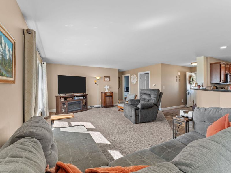 1706 Applejack Drive, Wapakoneta, OH 45895 Photo 13