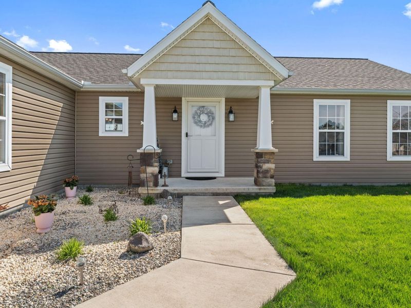 1706 Applejack Drive, Wapakoneta, OH 45895 Photo 7