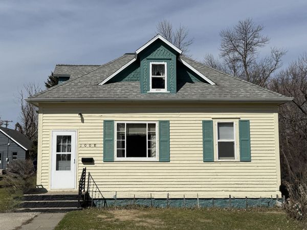1008 7TH Street, Langdon, ND 58249