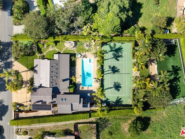 930 San Antonio Creek Road, Santa Barbara, CA 93111