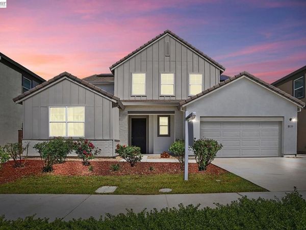 3195 Paxton St, Lathrop, CA 95330