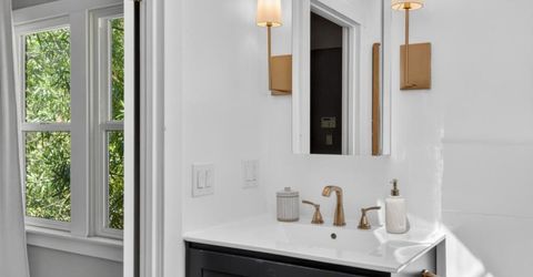 721 38th St, Sacramento, CA 95816 Photo