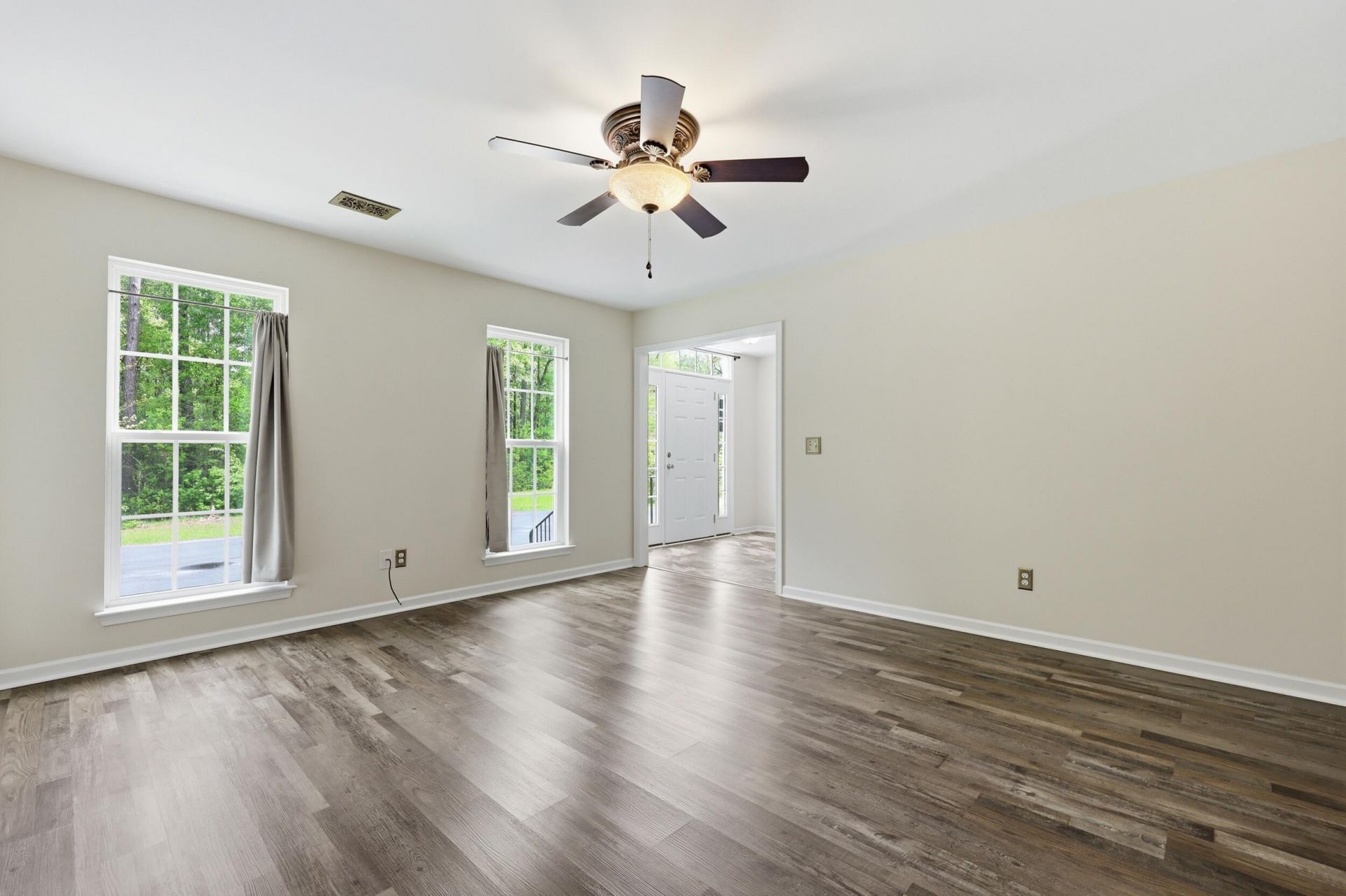 145 Notta Way Photo 11