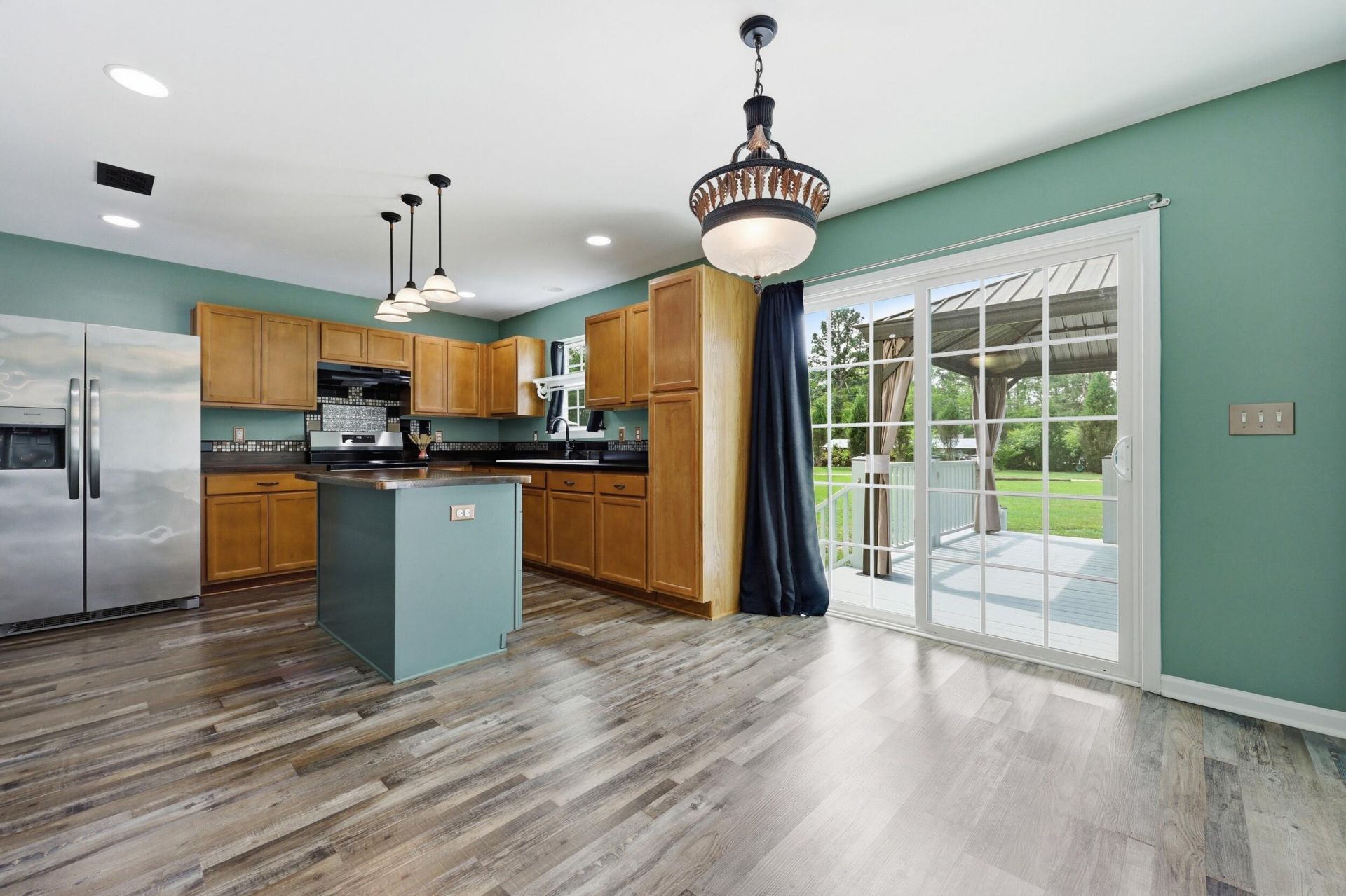 145 Notta Way Photo 15