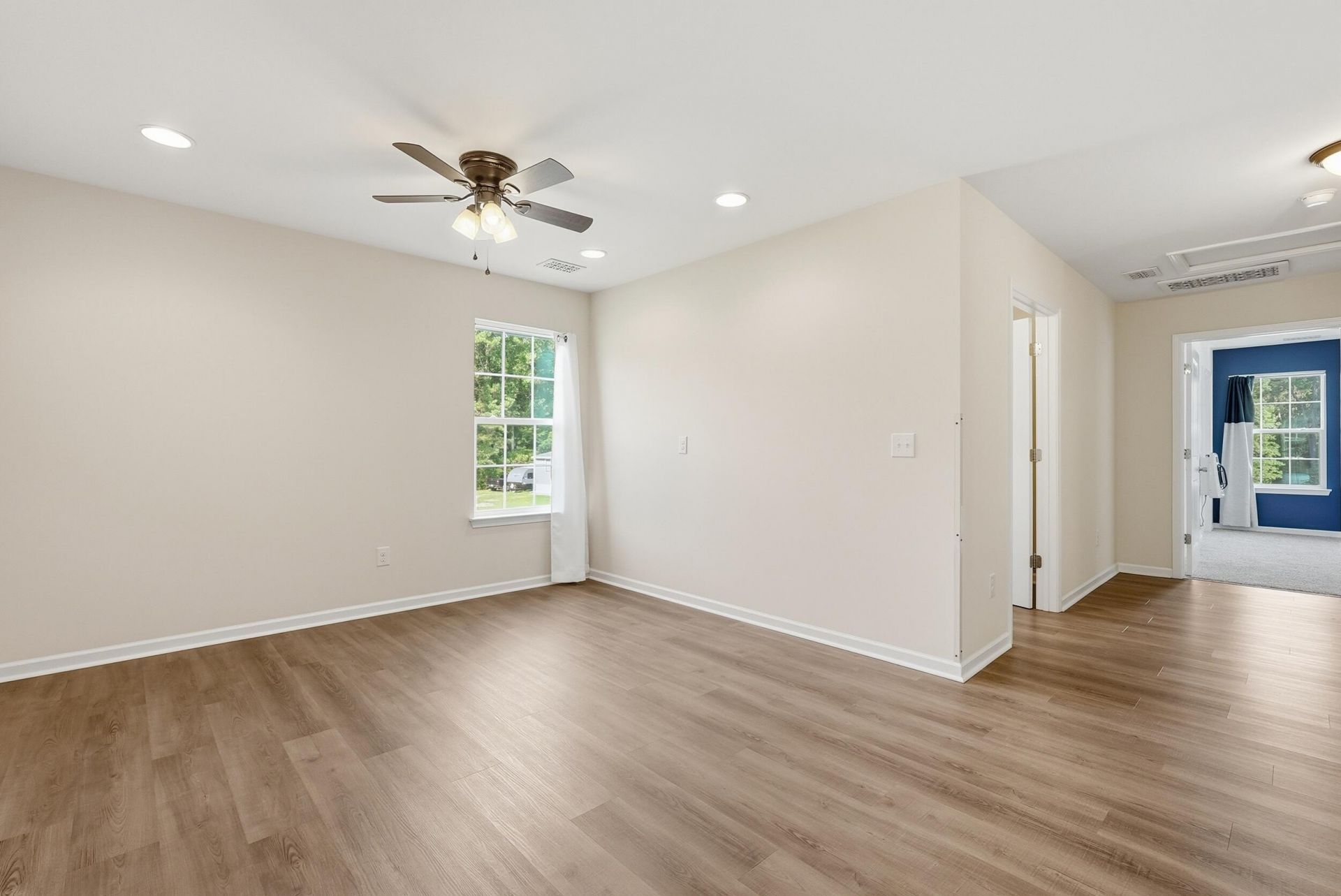 145 Notta Way Photo 16