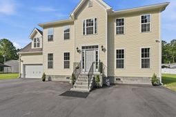 145 Notta Way photo 4