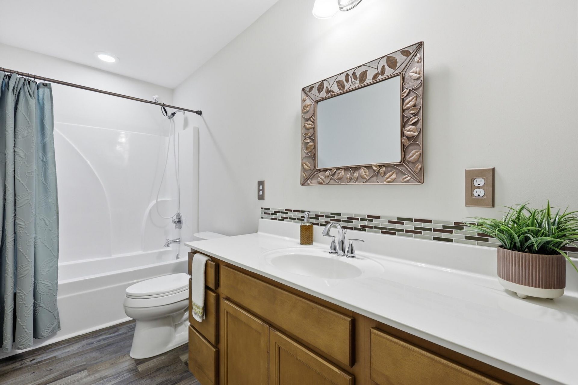145 Notta Way Photo 21