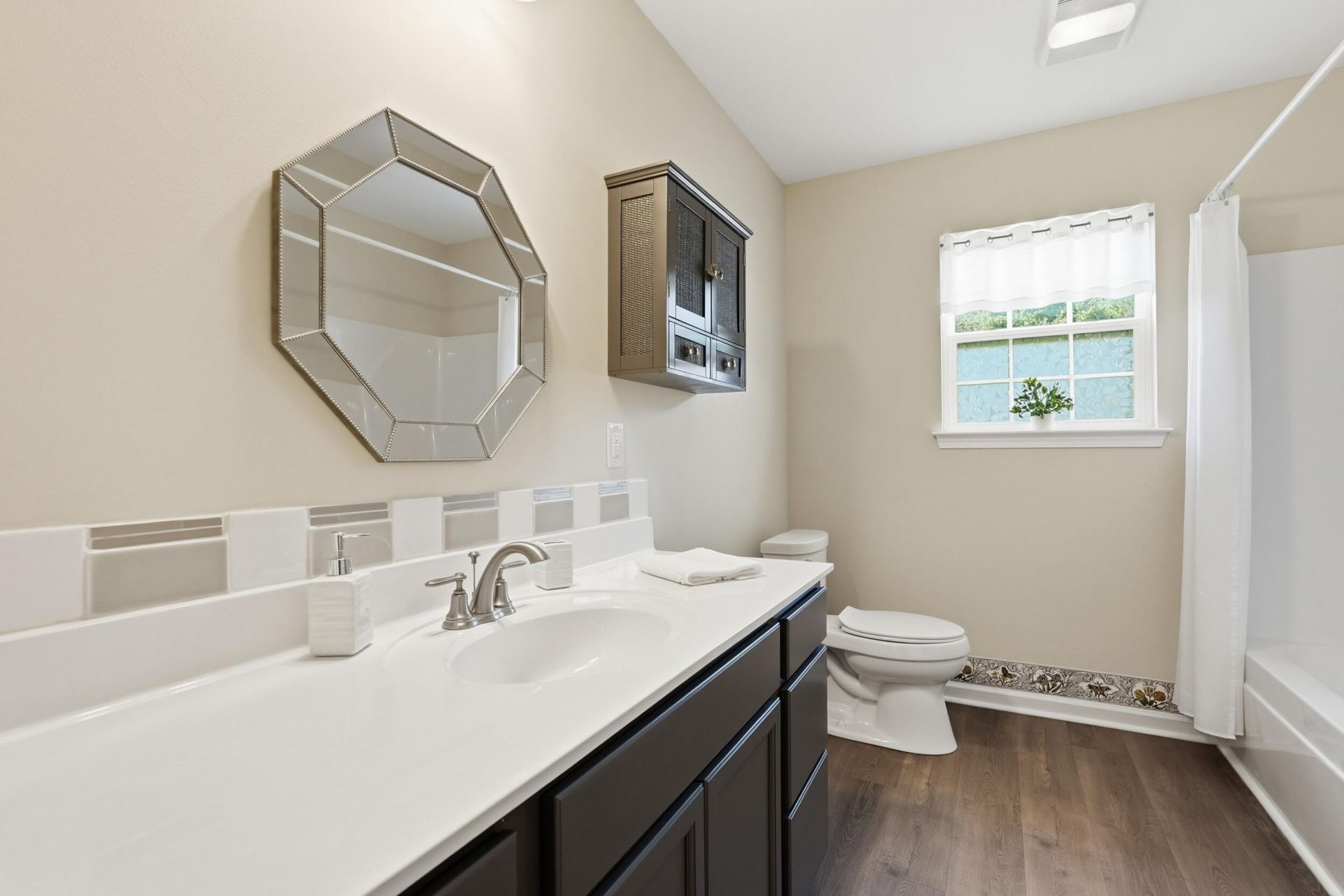 145 Notta Way Photo 25