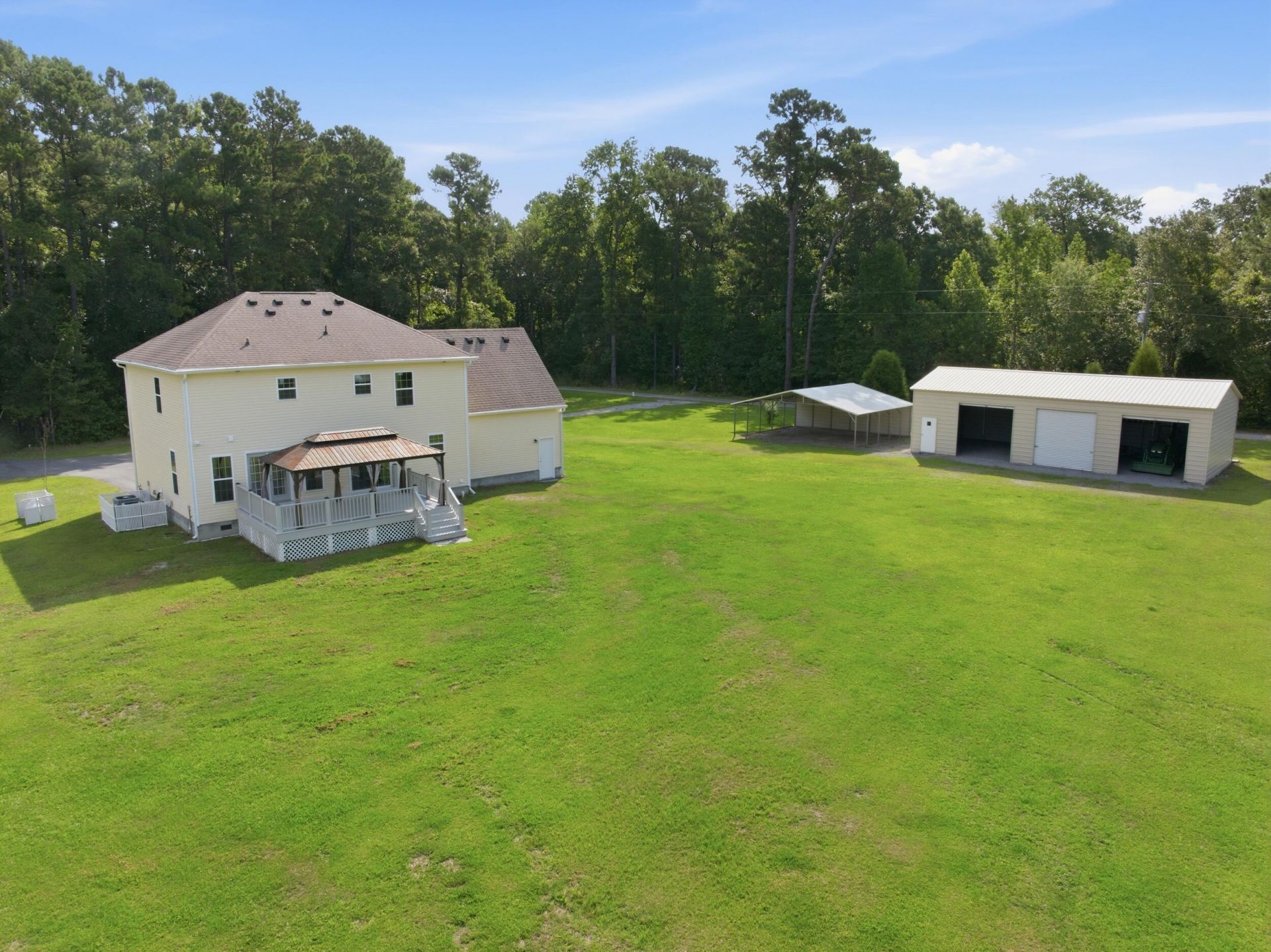 145 Notta Way Photo 32