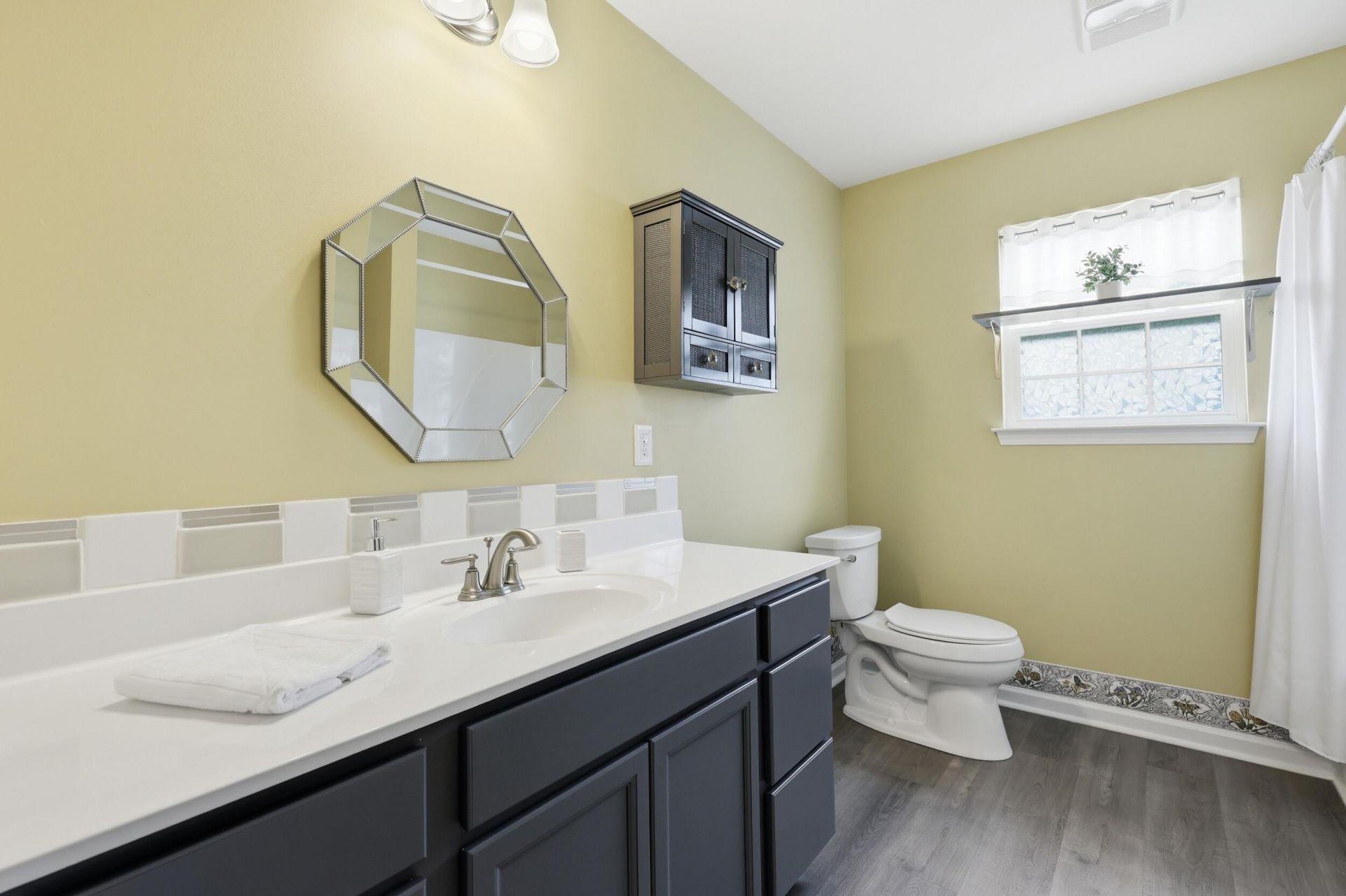 145 Notta Way Photo 35