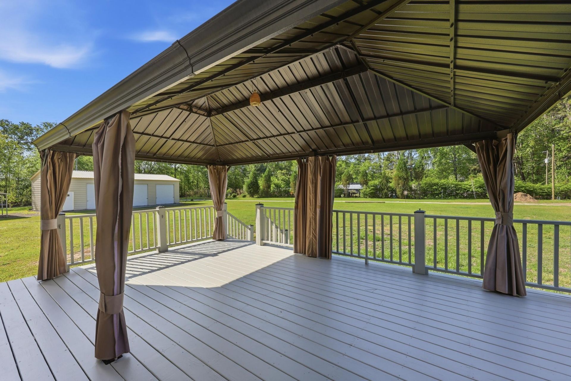 145 Notta Way Photo 36