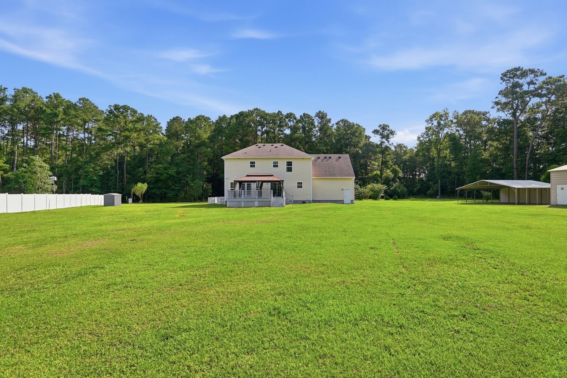145 Notta Way Photo 36