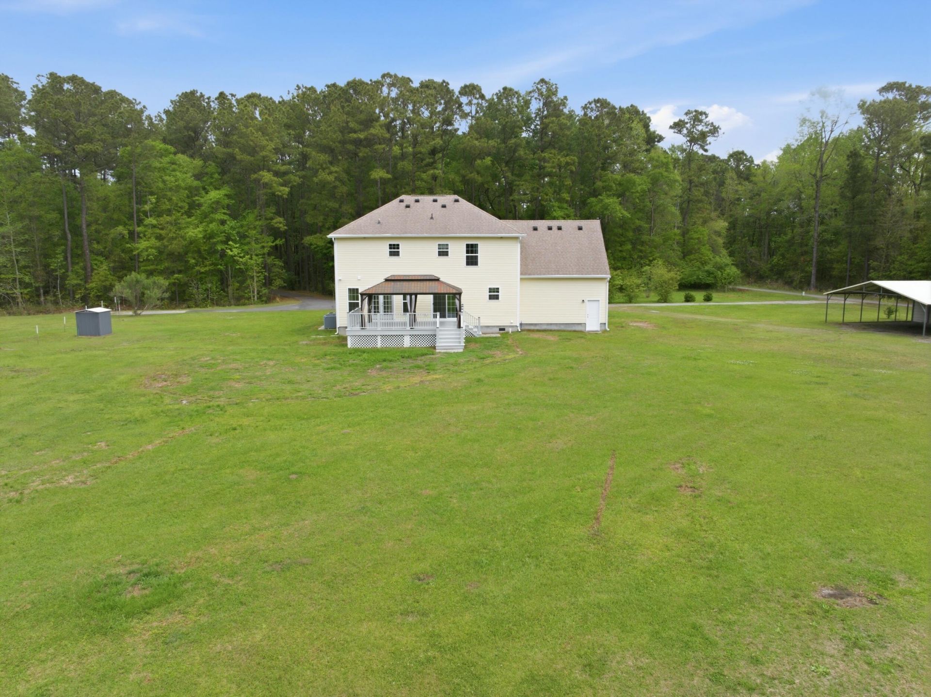 145 Notta Way Photo 41
