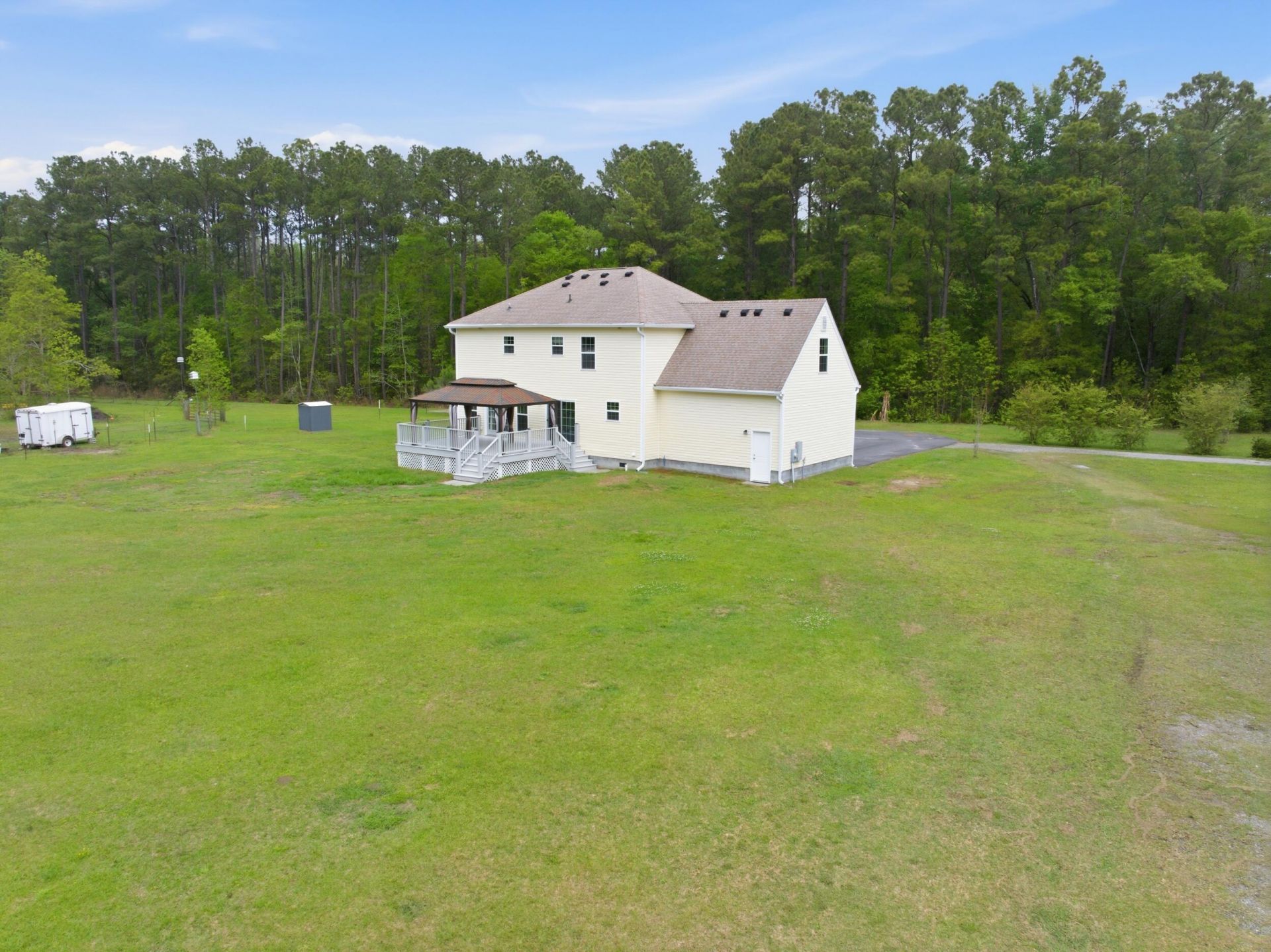 145 Notta Way Photo 42