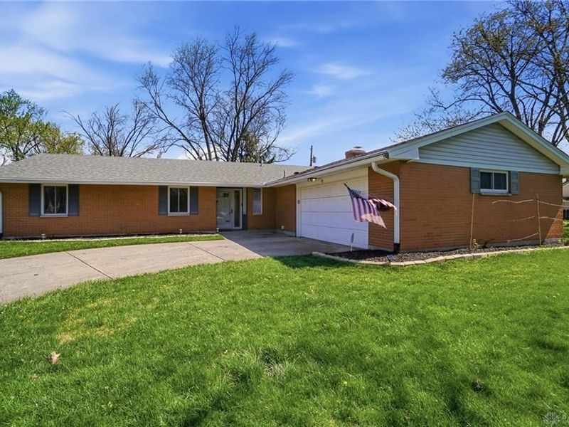 2361 Colony Way, Kettering, OH 45440 Photo 4