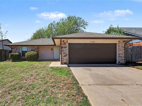 113 Oak Tree Drive, Midwest City, OK 73130