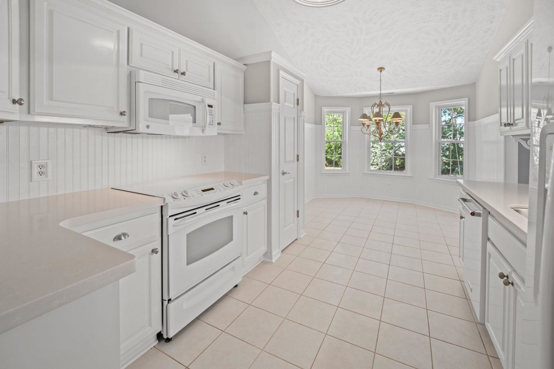 1068 Vestry Dr. Photo 20