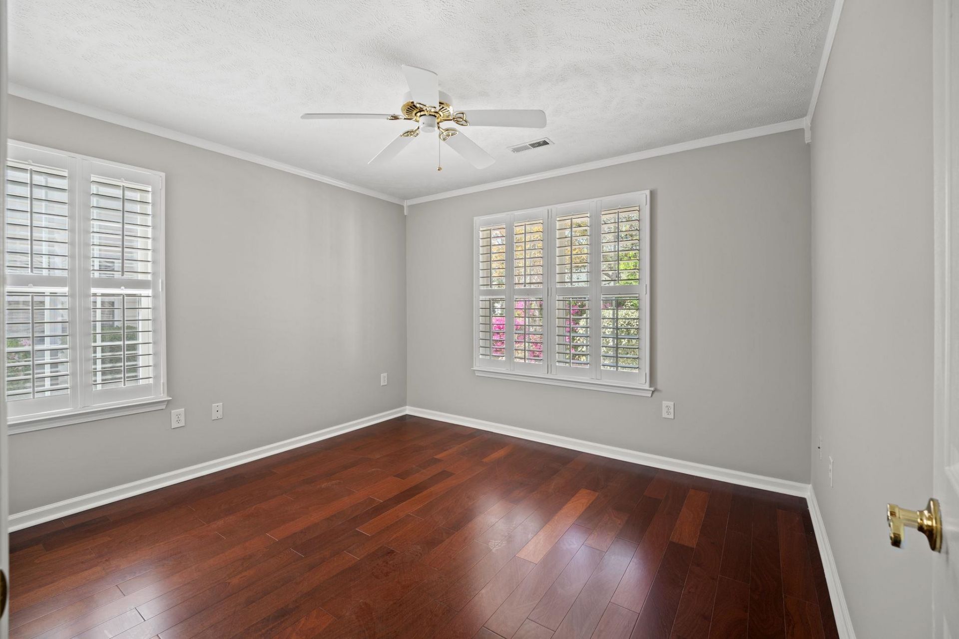 1068 Vestry Dr. Photo 27