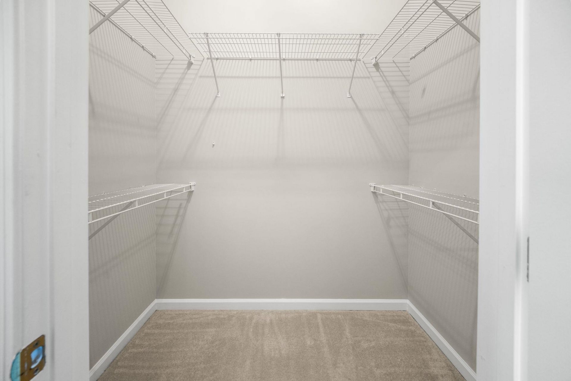 1068 Vestry Dr. Photo 32