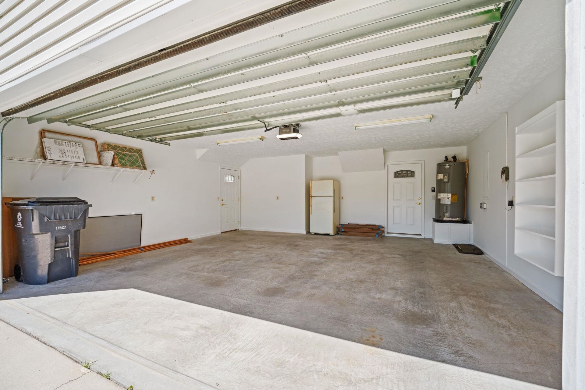 1068 Vestry Dr. Photo 42