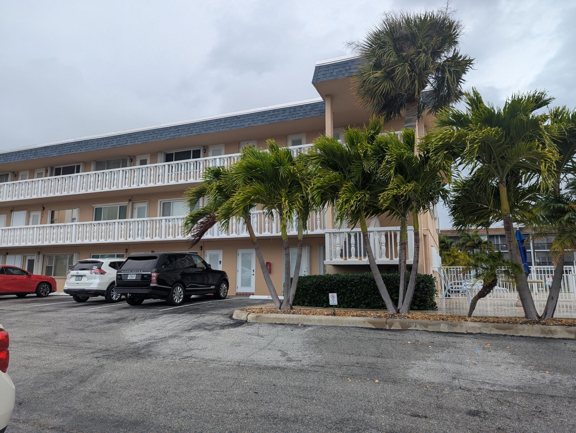 131 Doolen Court, Unit 303, North Palm Beach, FL 33408 Photo