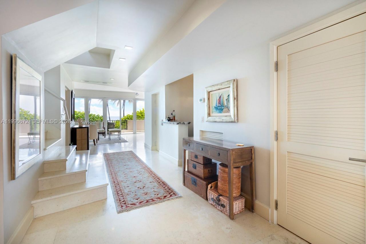 201 Crandon Blvd, Unit 174, Key Biscayne, FL 33149 Photo