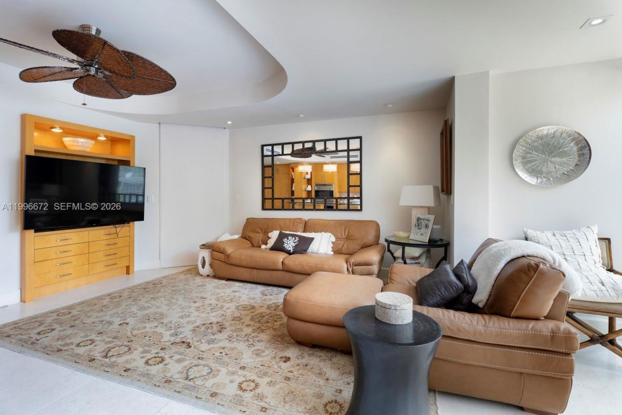 201 Crandon Blvd , Unit 174, Key Biscayne, FL 33149 Photo