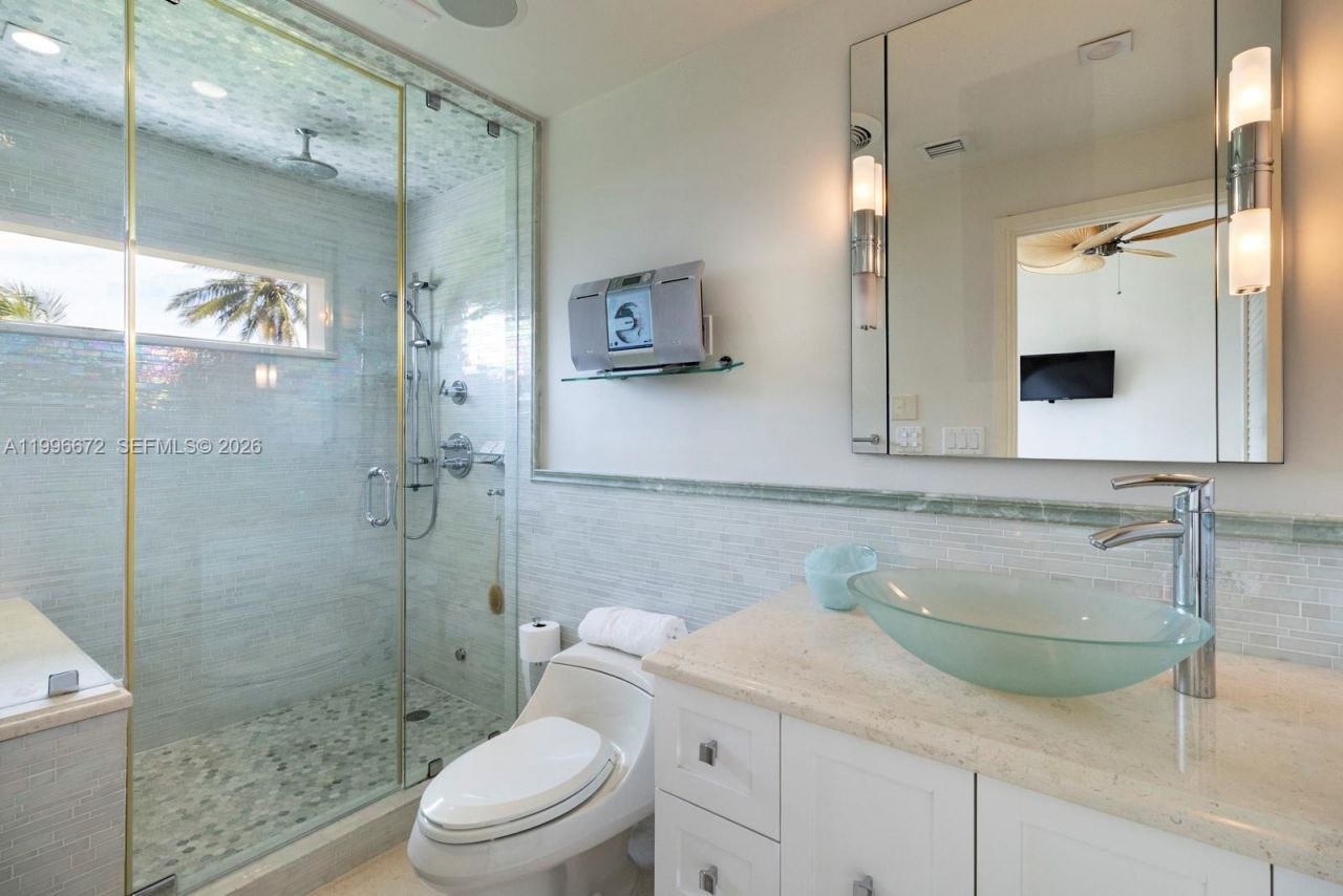 201 Crandon Blvd , Unit 174, Key Biscayne, FL 33149 Photo