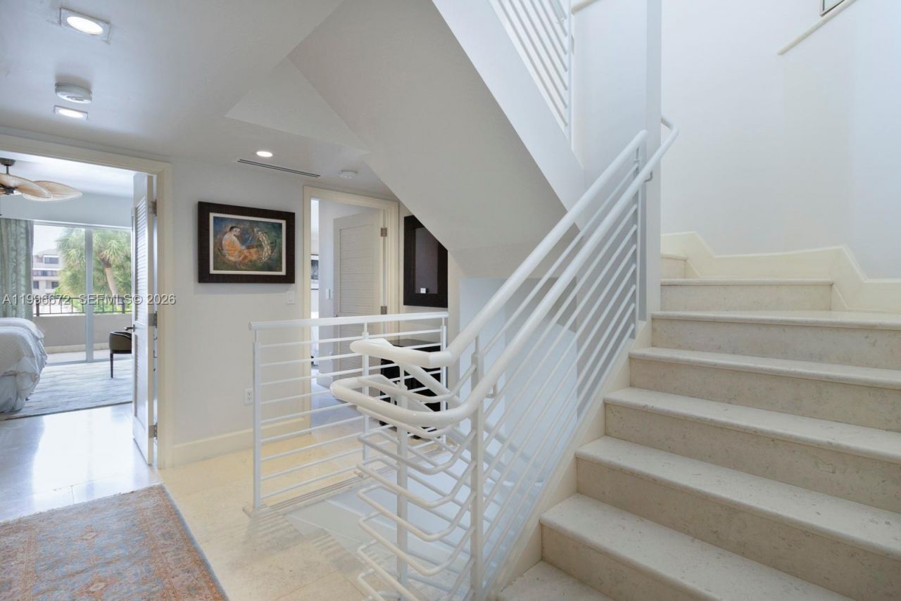 201 Crandon Blvd , Unit 174, Key Biscayne, FL 33149 Photo