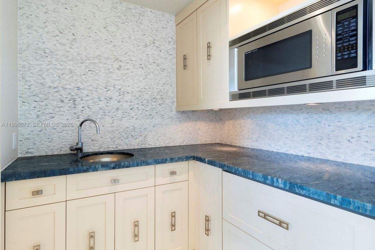 201 Crandon Blvd, Unit 174, Key Biscayne, FL 33149 Photo