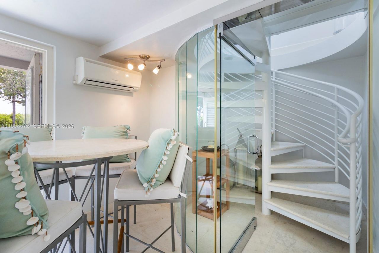 201 Crandon Blvd , Unit 174, Key Biscayne, FL 33149 Photo