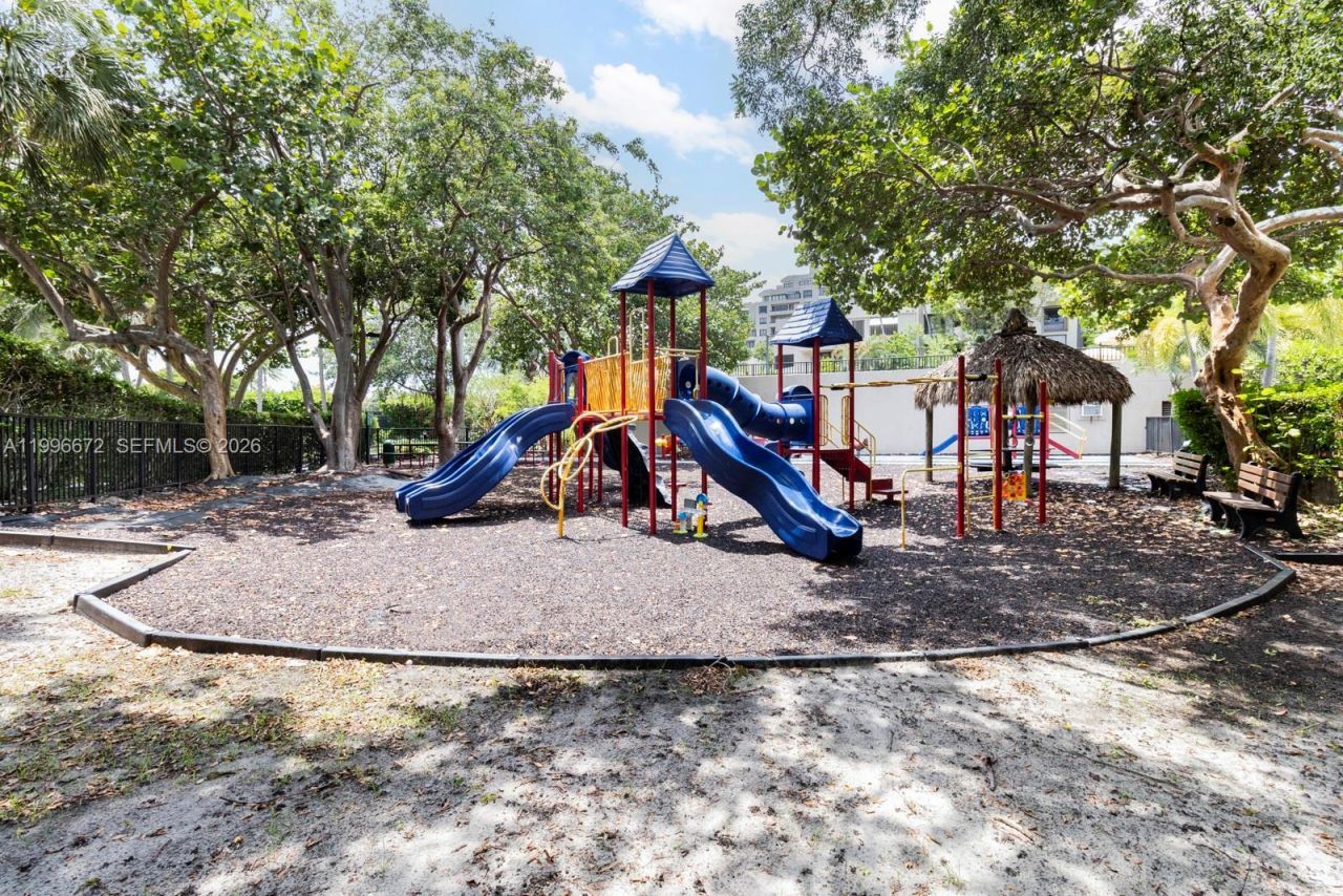 201 Crandon Blvd, Unit 174, Key Biscayne, FL 33149 Photo