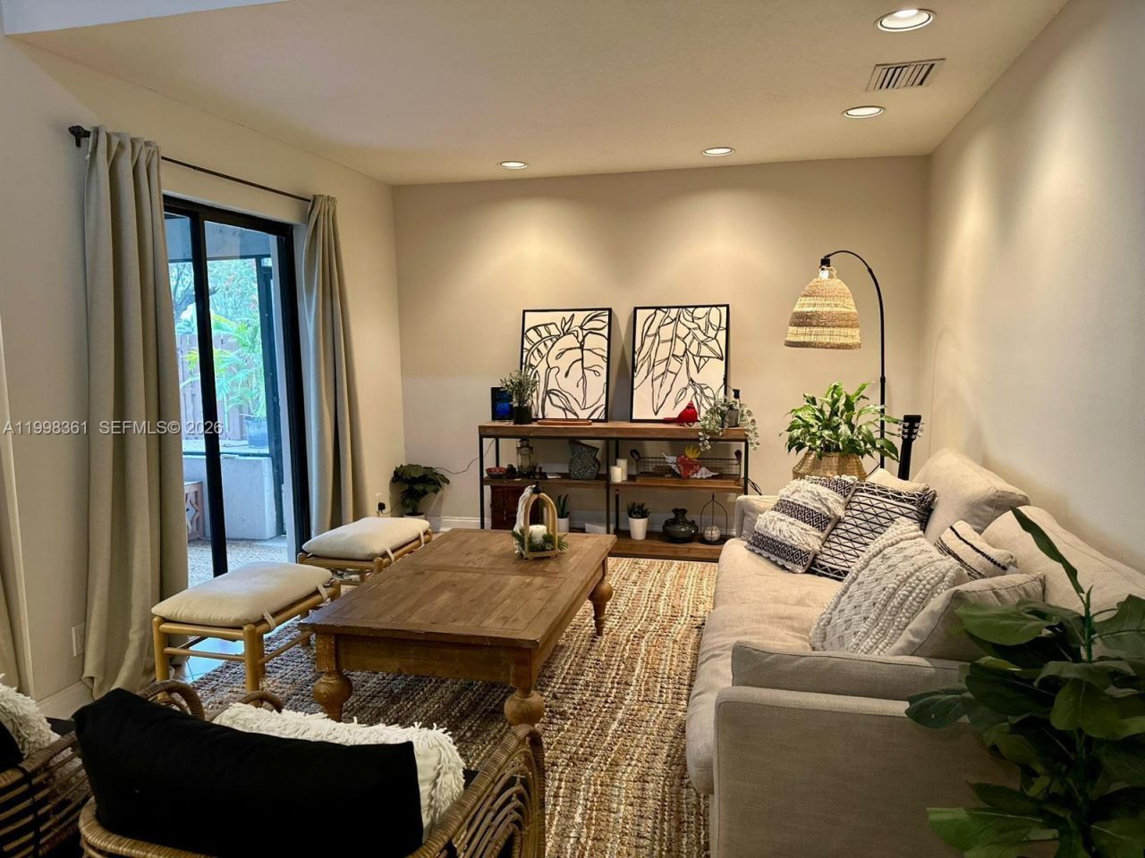 2089 Augusta, Unit n/a, Weston, FL 33326 Photo