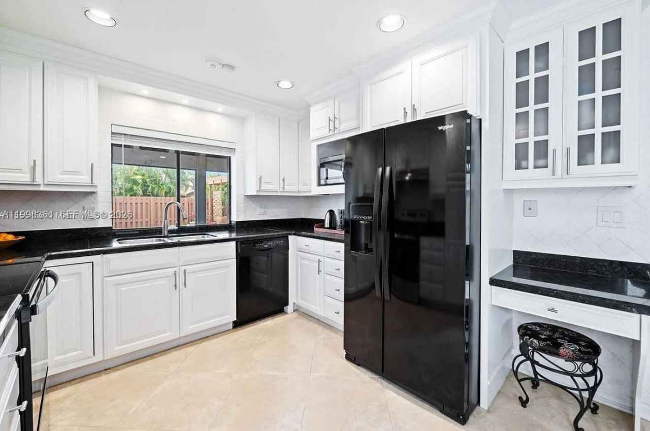 2089 Augusta, Unit n/a, Weston, FL 33326 Photo