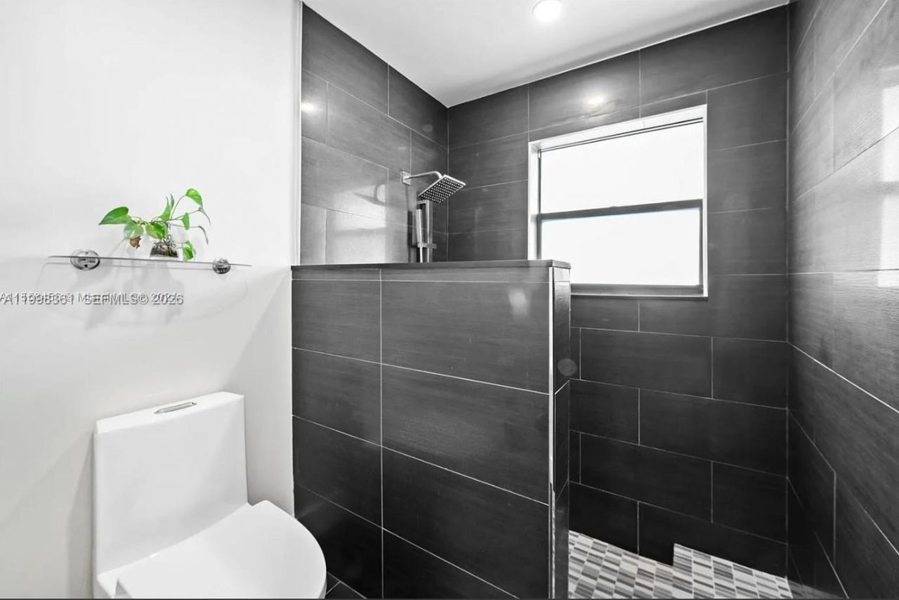 2089 Augusta, Unit n/a, Weston, FL 33326 Photo