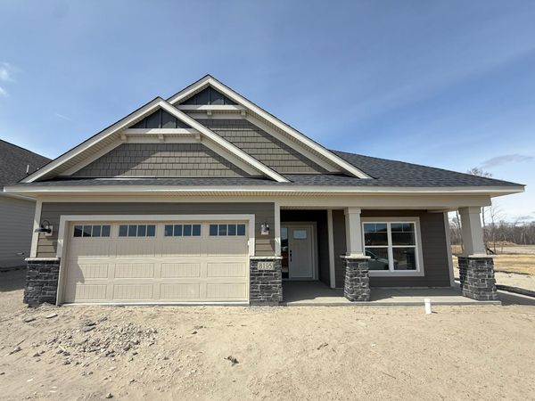8195 Haywood Drive , Lino Lakes, MN 55014